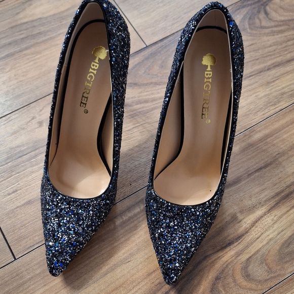 BIGTREE Silver, Blue and Black Glitter Heels - Picture 2 of 8